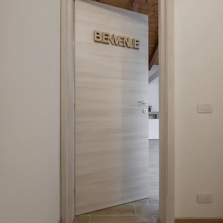 Confortevole Loft Sud Sardegna 아파트 산 조반니 수에르기우